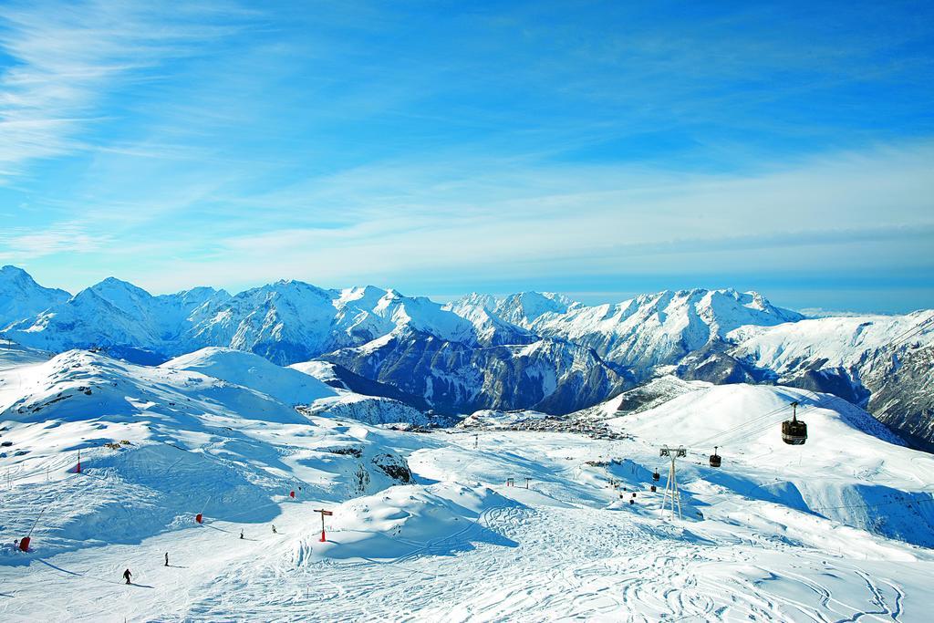 Hotel Club Mmv Les Bergers **** Alpe d'Huez Екстериор снимка