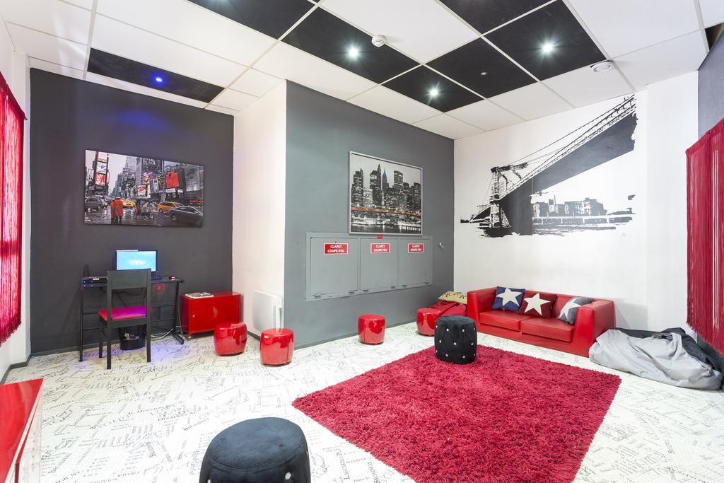 Hotel Club Mmv Les Bergers **** Alpe d'Huez Екстериор снимка