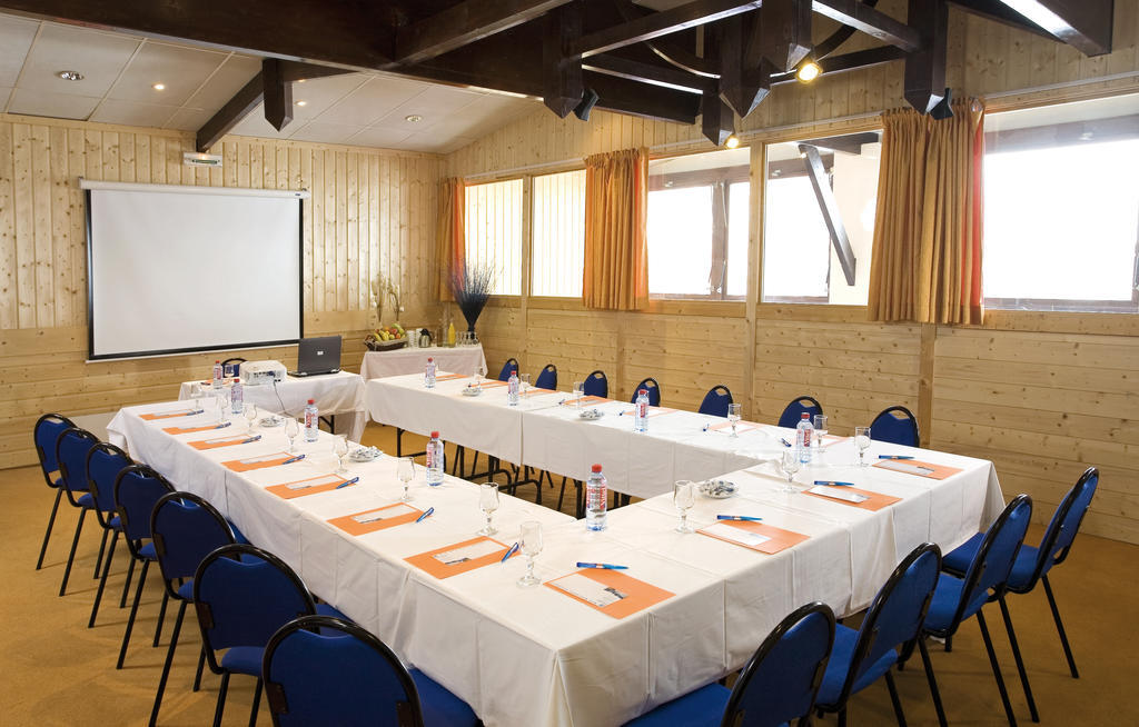 Hotel Club Mmv Les Bergers **** Alpe d'Huez Екстериор снимка